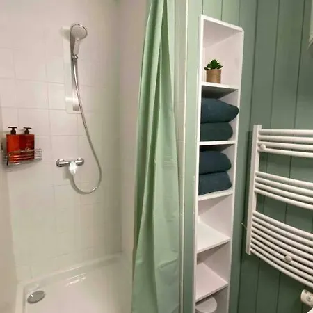 Vaste Renove - Centre Apartment *